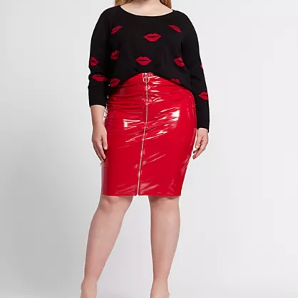 NWT Fashion to Figure Red Pleather Skirt Size 0